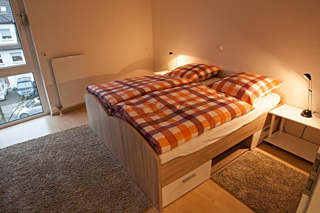 Schmuckstueck In Essen Apartment Ruang foto