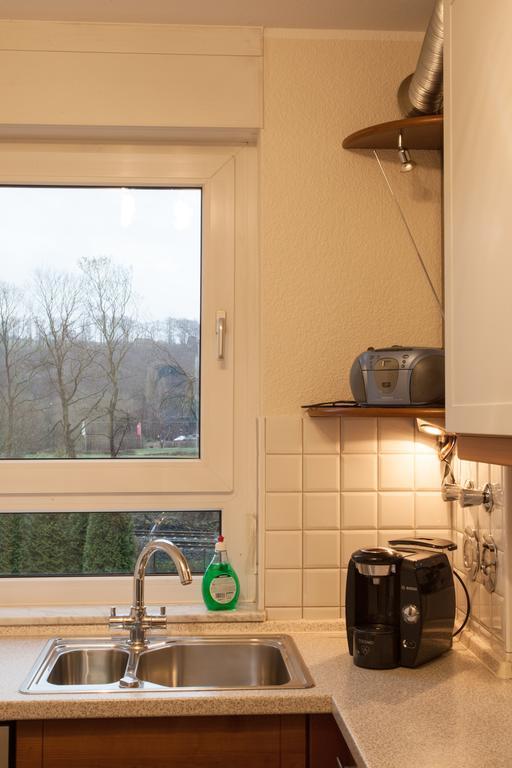 Schmuckstueck In Essen Apartment Ruang foto