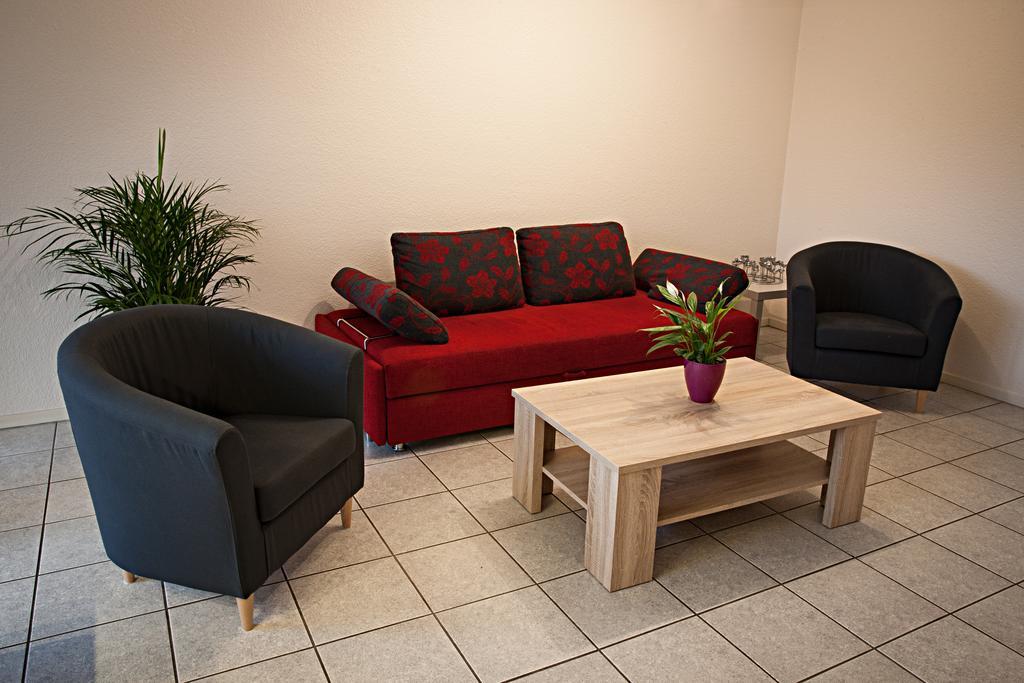 Schmuckstueck In Essen Apartment Ruang foto